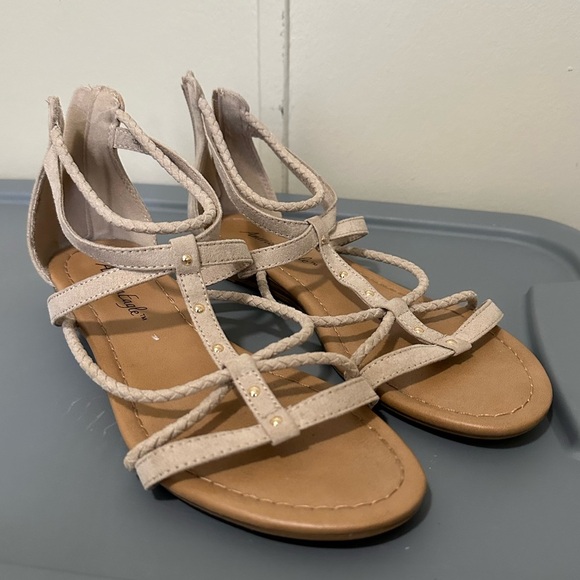 American Eagle Outfitters Shoes - American Eagle Tan Suede Strappy Sandals size 8